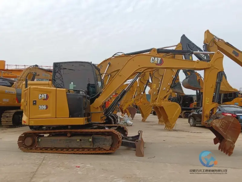 10_Used-Excavator-Caterpillar-306-4