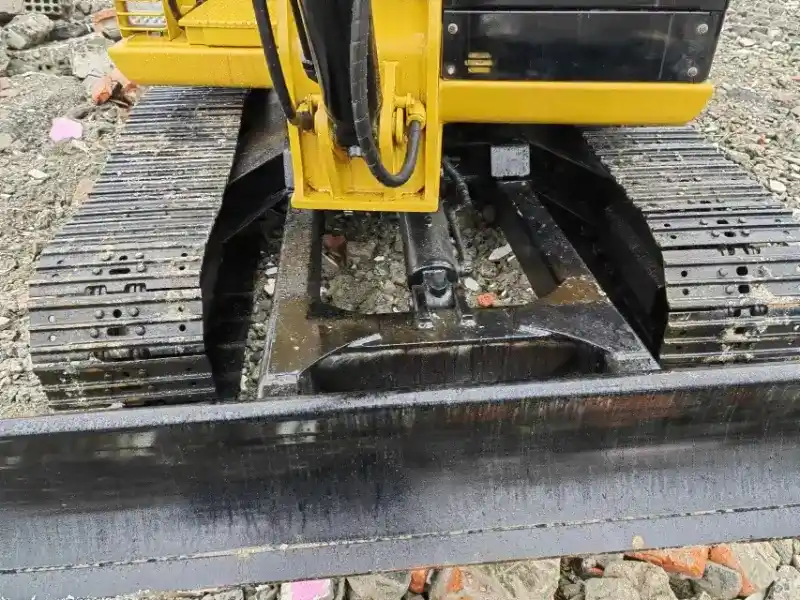 10_Used-Excavator-Caterpillar-306E24