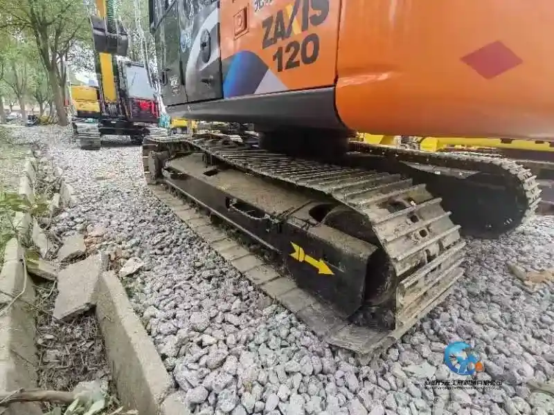 10_Used-Excavator-Hitachi-ZX1206