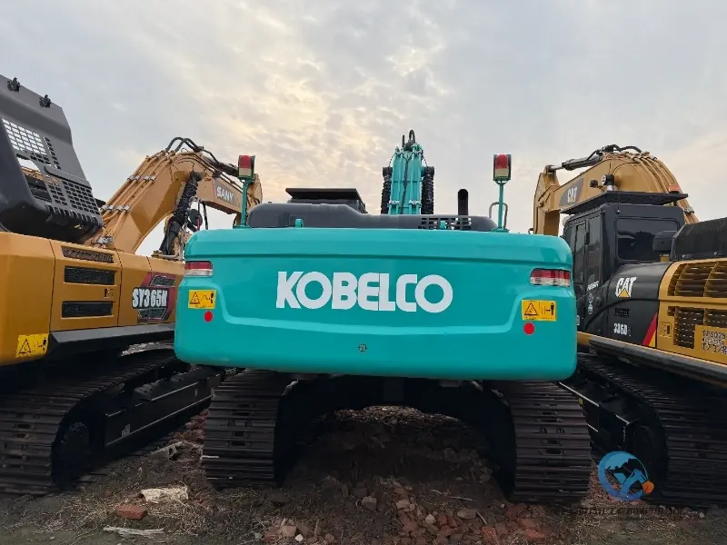 10_Used-Excavator-Kobelco-SK350LC-8-2-1