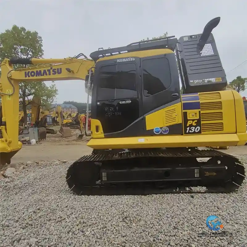 10_Used-Excavator-Komatsu-PC1303