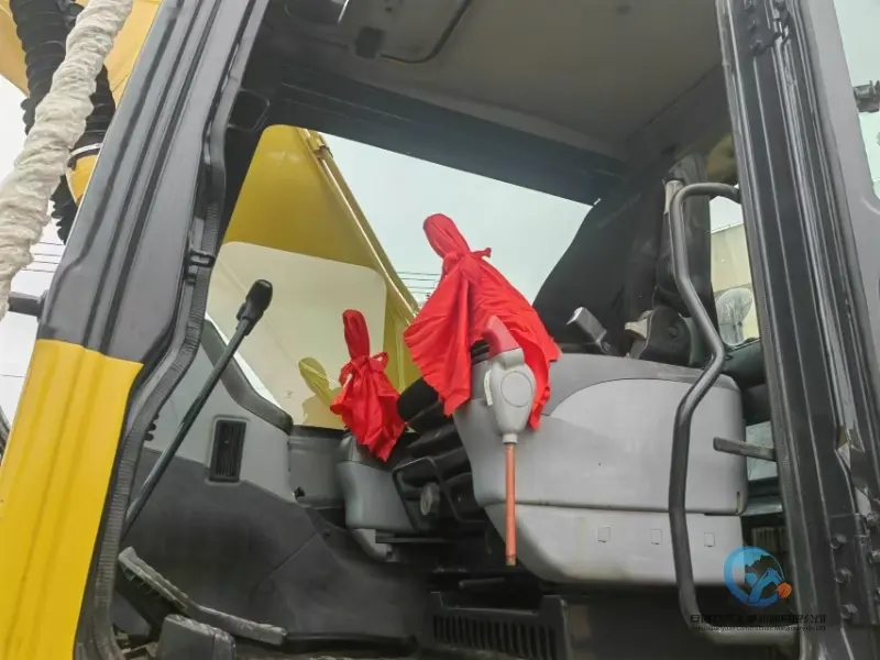 10_Used-Excavator-Komatsu-PC160-3