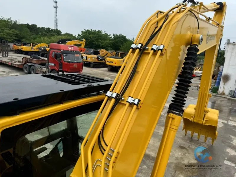 10_Used-Excavator-Komatsu-PC240-8-10