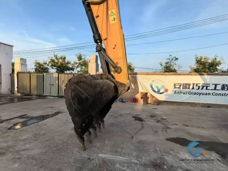 10_Used-Excavator-Sany-365H-11