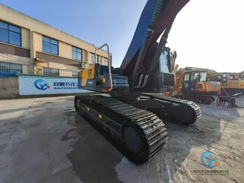 10_Used-Excavator-Volvo-EC300-26