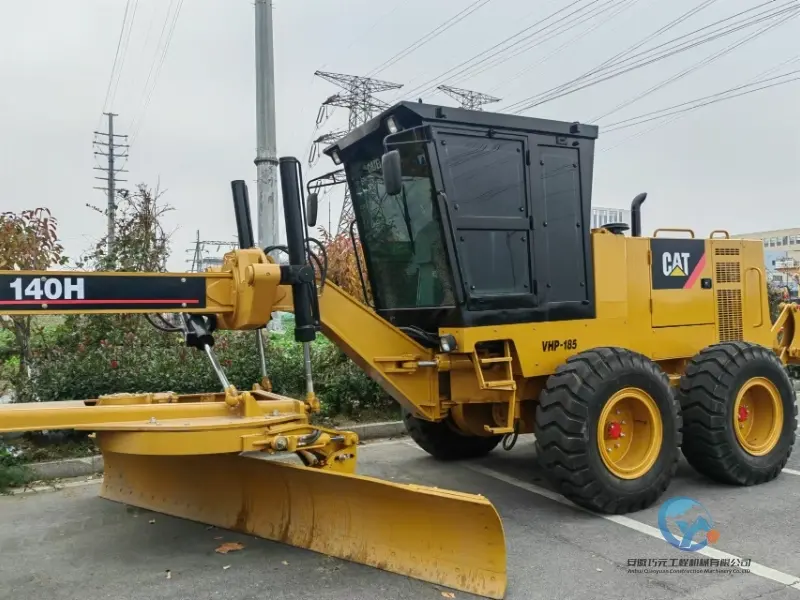 10_Used-Grader-Caterpillar-140H-23