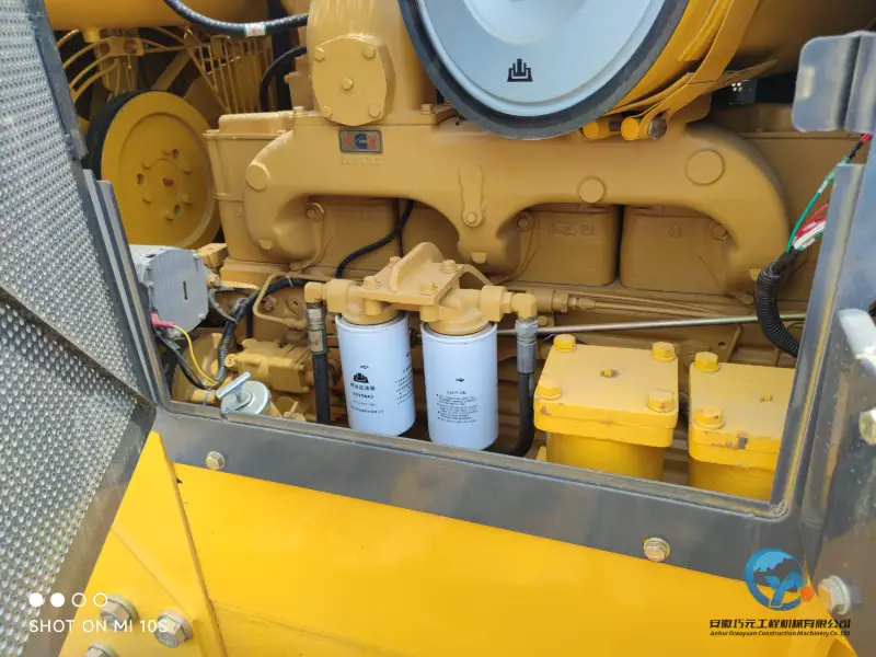 11_Used-Bulldozer-SHANTUI-SD224