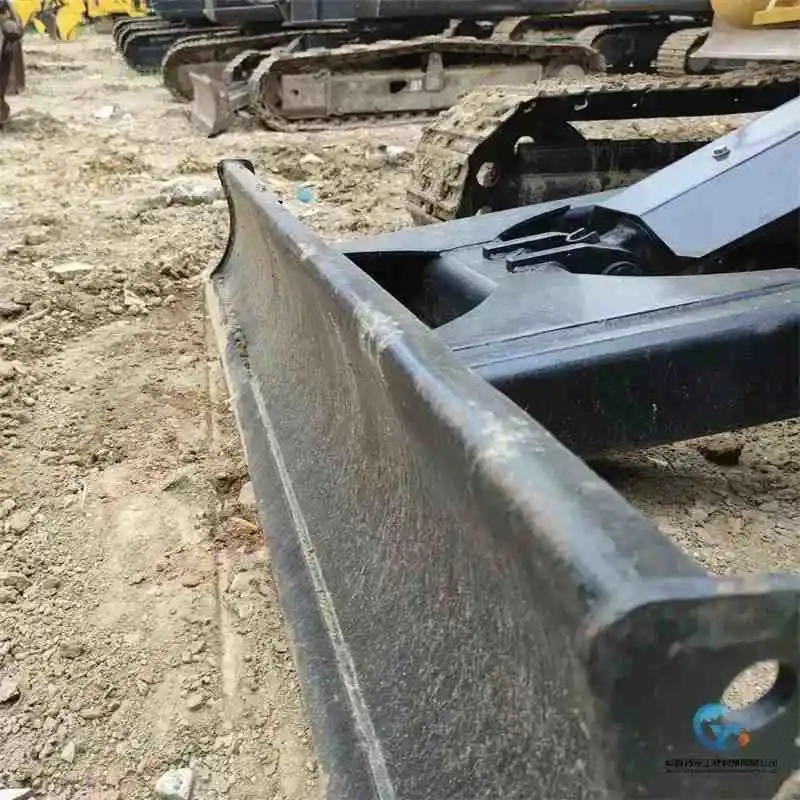 11_Used-Excavator-Caterpillar-305.5E21