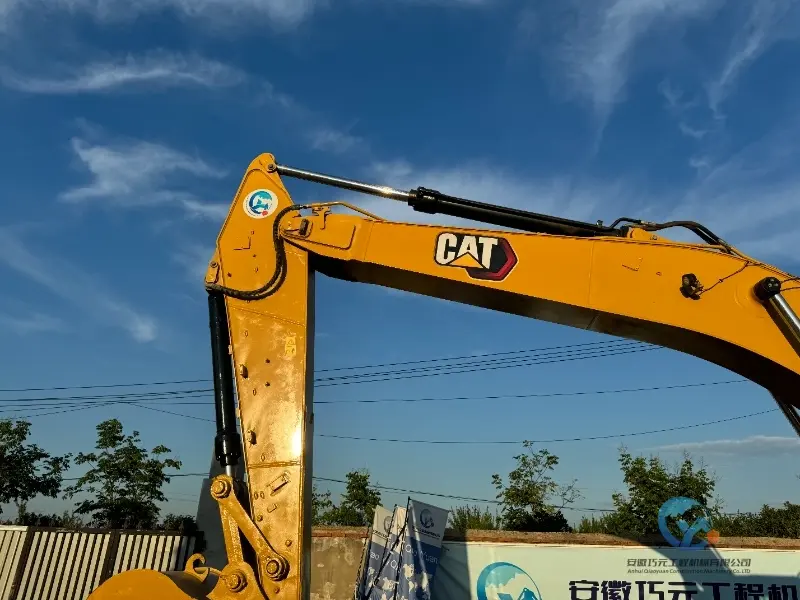 11_Used-Excavator-Caterpillar-320GC-1202-Hours-3