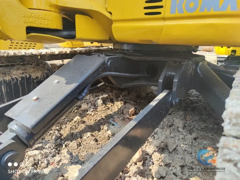 11_Used-Excavator-Komatsu-PC35-9