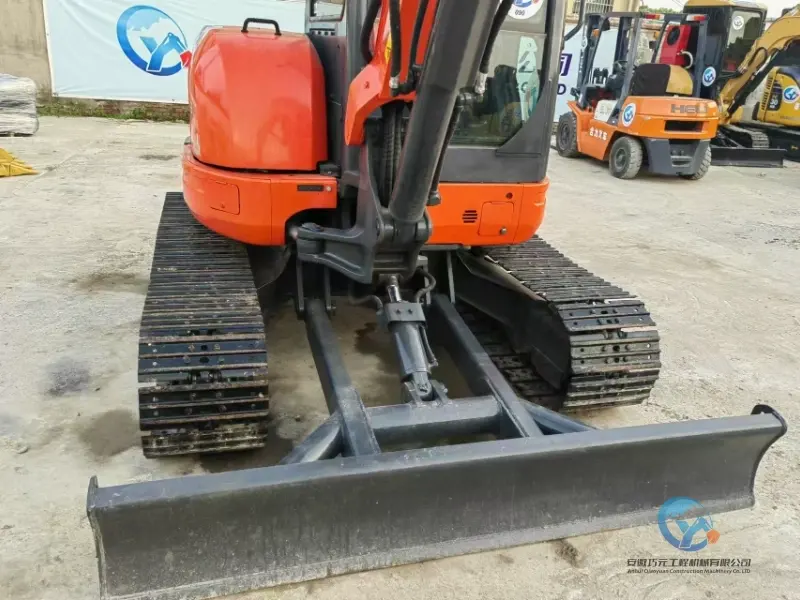 11_Used-Excavator-Kubota-KX163-2