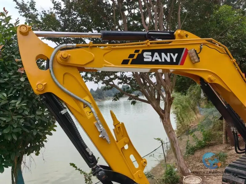 11_Used-Excavator-Sany-35U-5