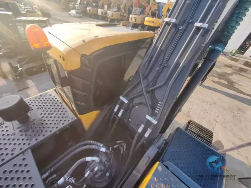 11_Used-Excavator-Volvo-EC300-5