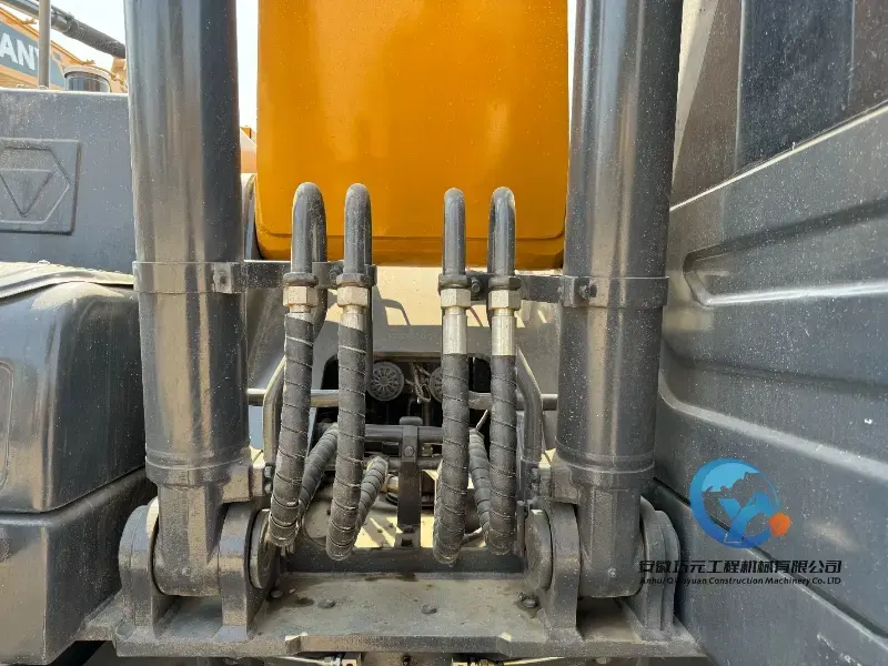 11_Used-Excavator-XCMG-XE215DA6
