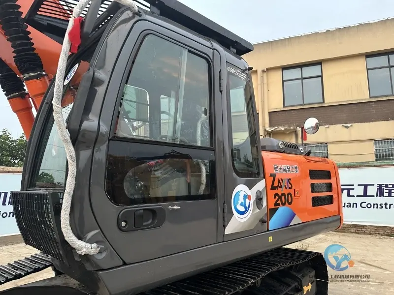 12_2023-Used-Excavator-Hitachi-200-27