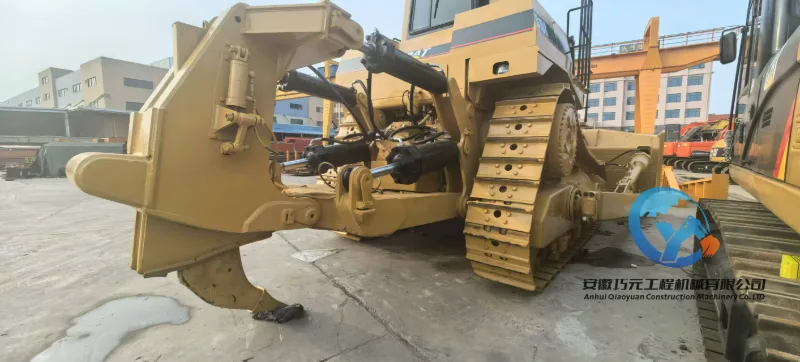 12_CATERPILLAR-D10R1