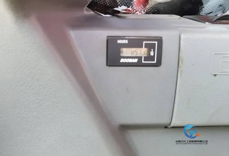 12_Used-Excavator-DOOSAN-DX300LCA-1