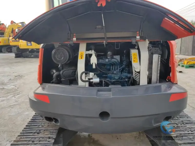 12_Used-Excavator-Kubota-KX163-7