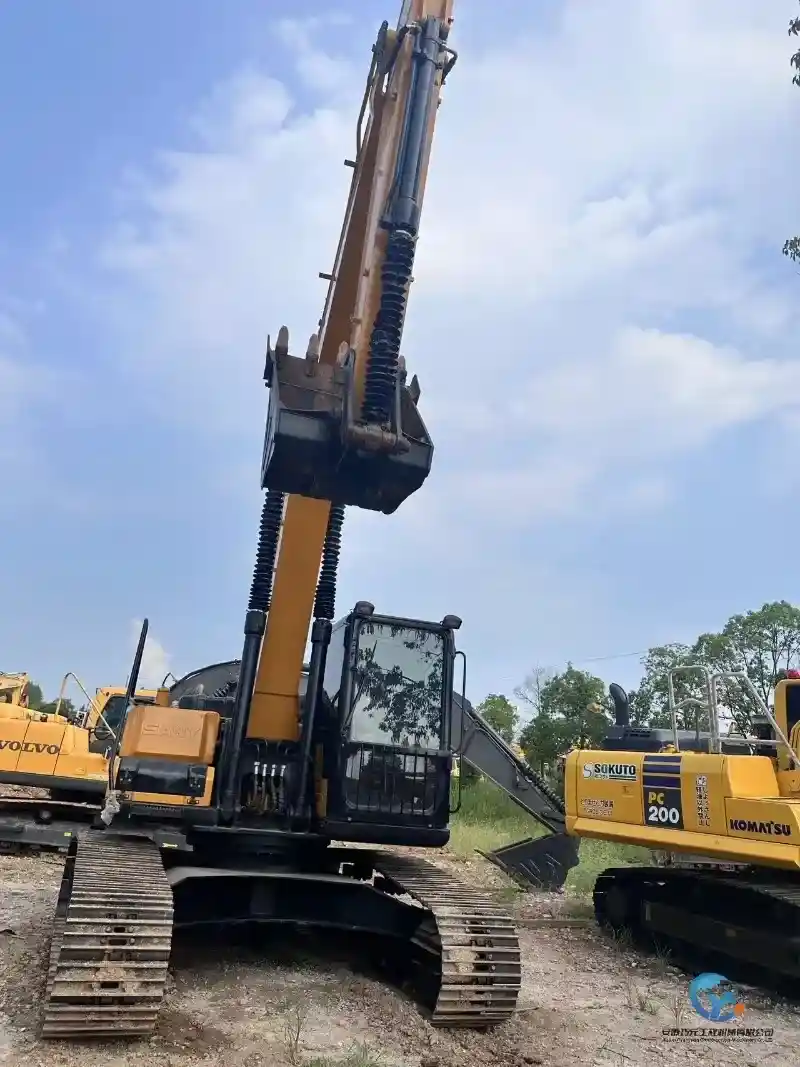 12_Used-Excavator-Sany-SY215C5