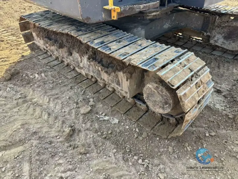 12_Used-Excavator-Volvo-EC80D-2
