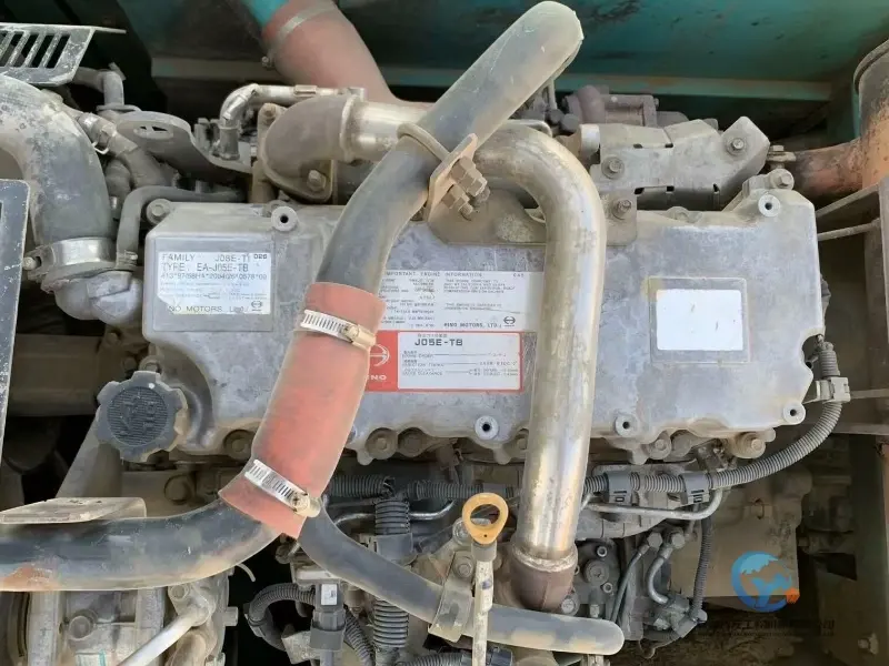 13_Used-Excavator-Kobelco-SK260-6