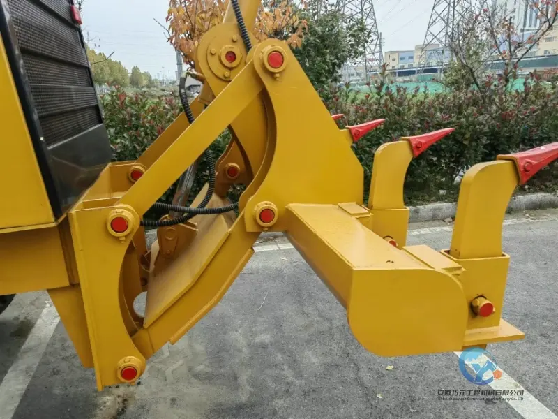 13_Used-Grader-Caterpillar-140H-14