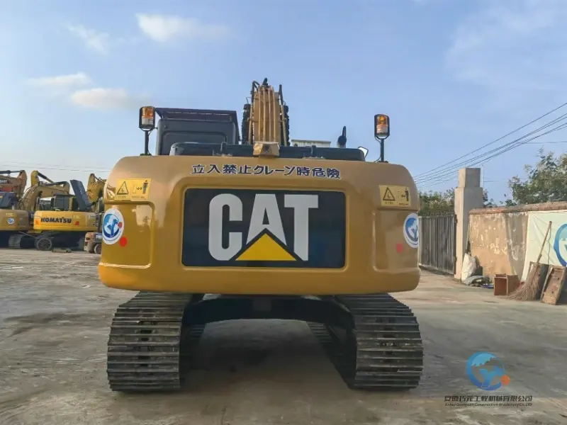 14_2022-Used-Excavator-Caterpillar-320D2-22