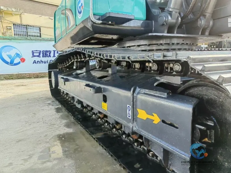 14_2023-Used-Excavator-Kobelco-SK200-15