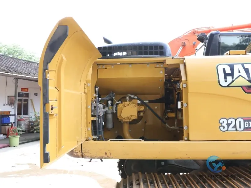 14_Used-Excavator-Caterpillar-320GX-7