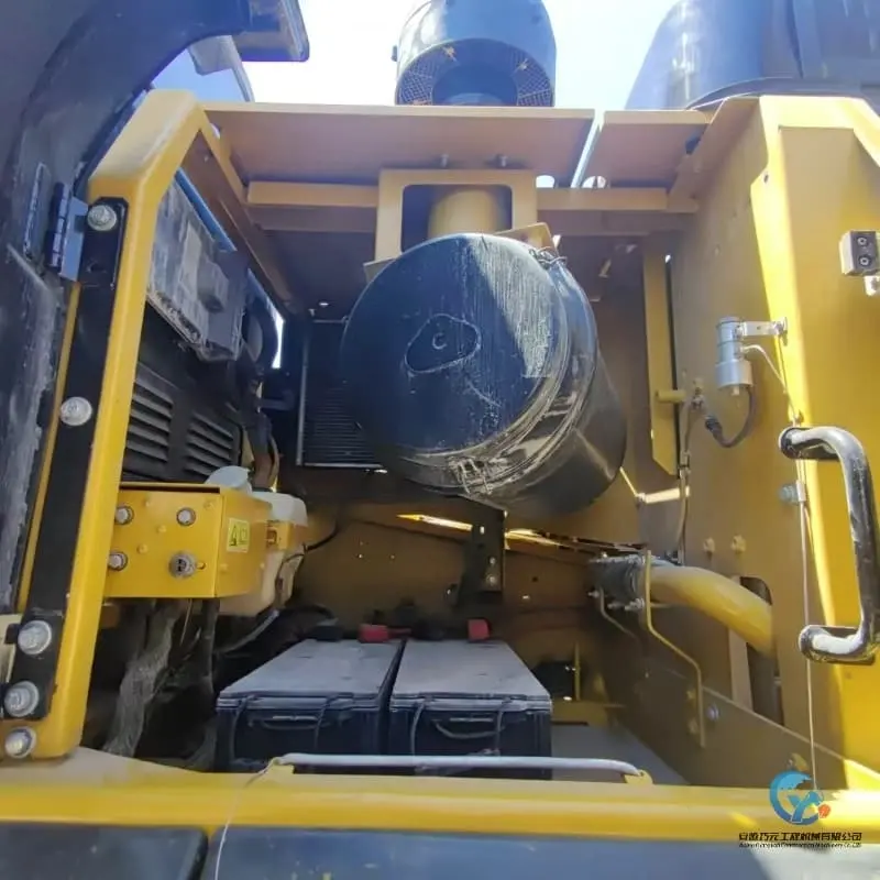14_Used-Excavator-Caterpillar-340D8