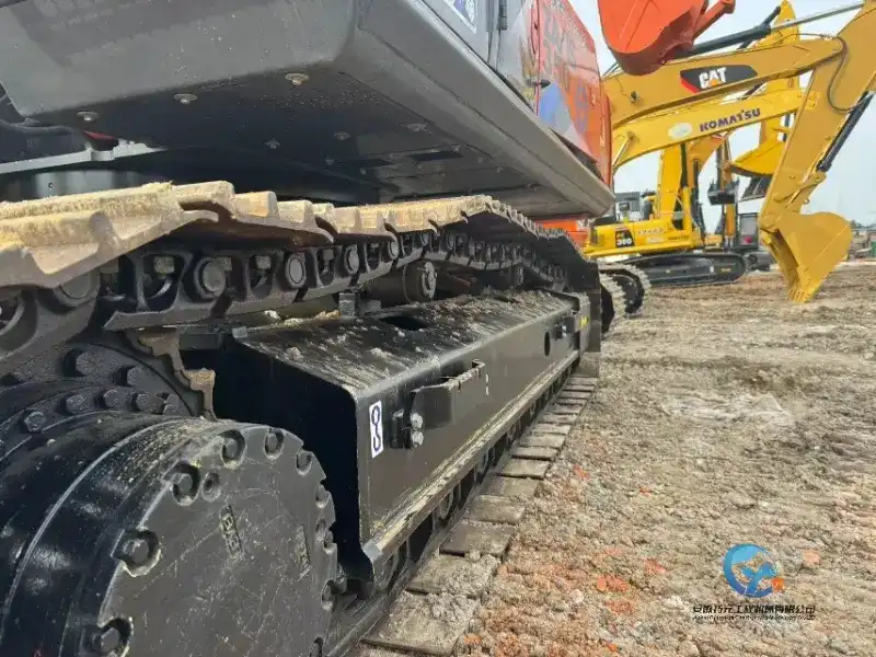 14_Used-Excavator-Hitachi-ZX3507