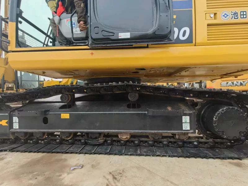 14_Used-Excavator-Komatsu-PC20011