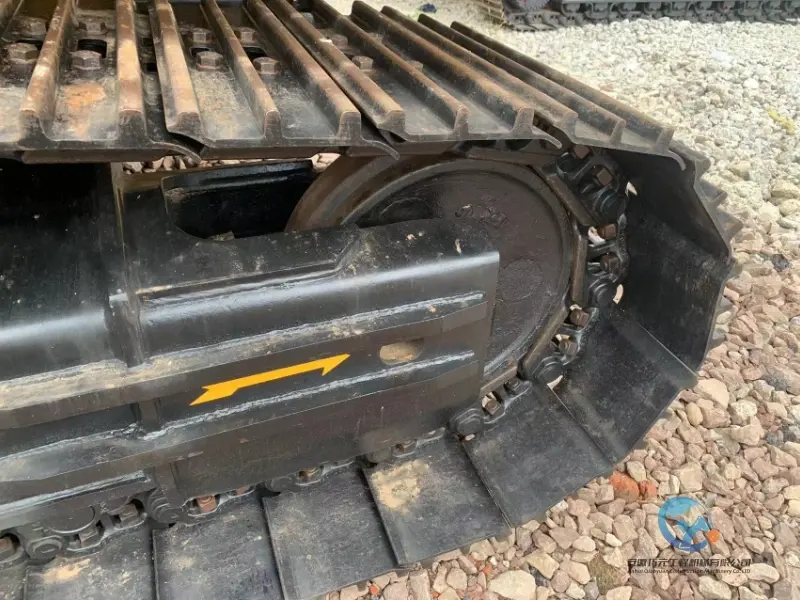 14_Used-Excavator-Sany-205C-14