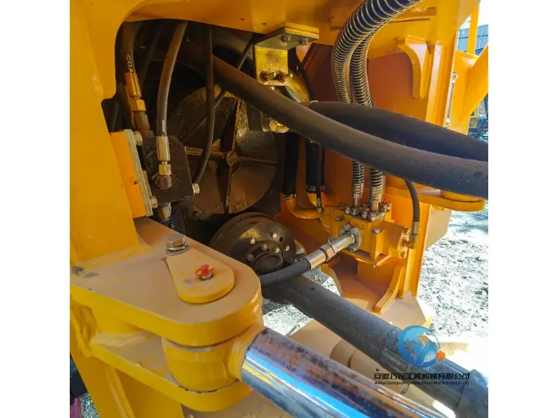 14_Used-Loader-LiuGong-CLG8562