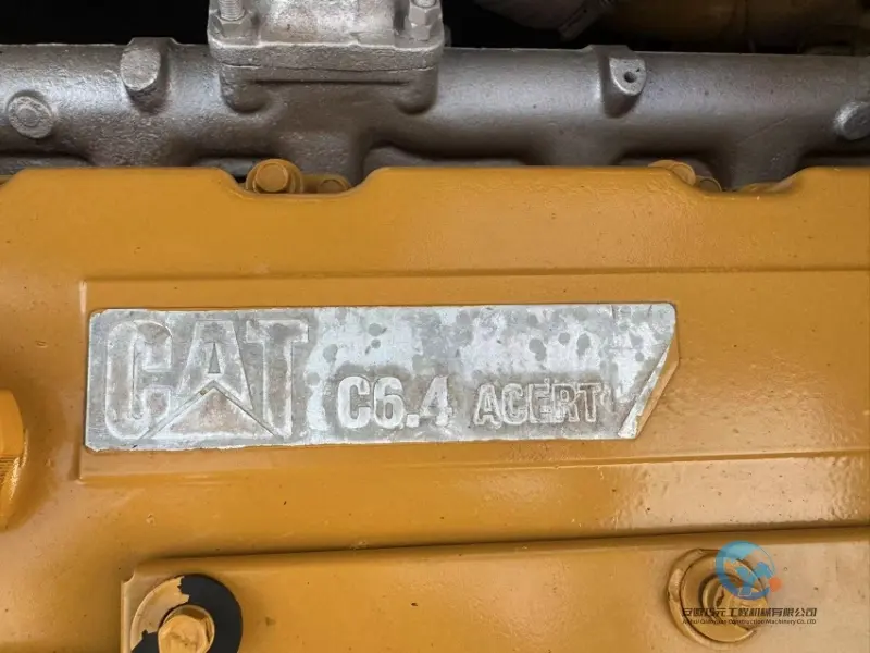 15_2021-Used-Excavator-Caterpillar-320D2-14