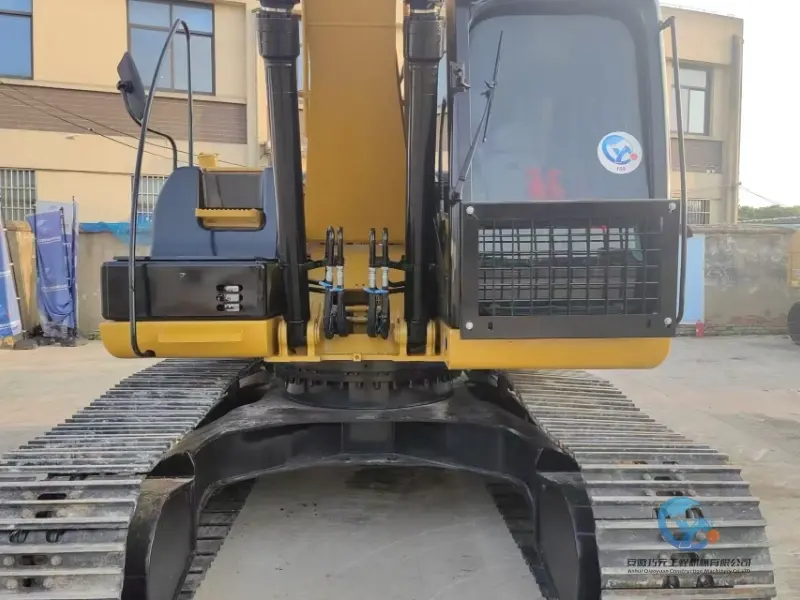 15_2022-Used-Excavator-Caterpillar-320D2-3