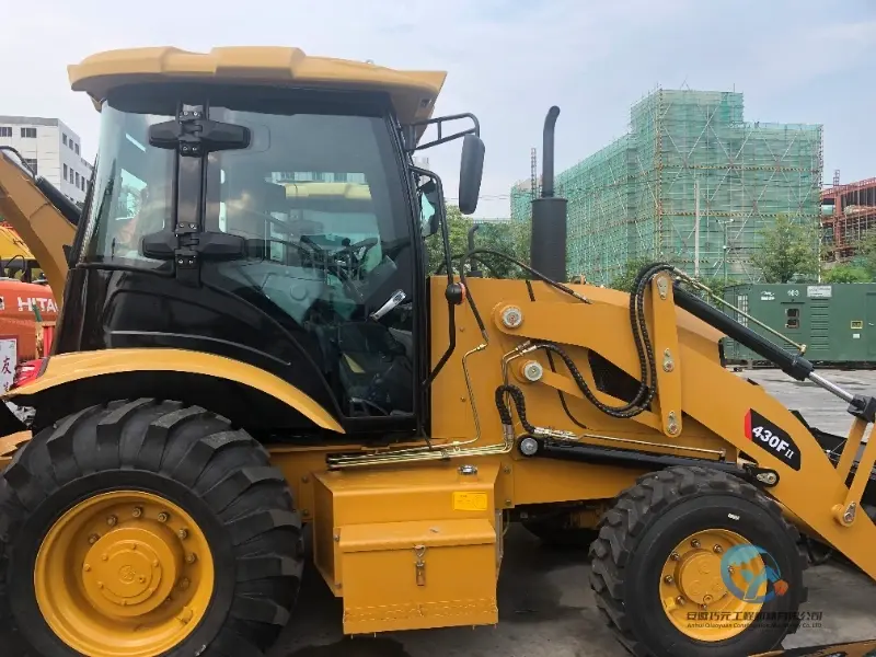 15_Used-Backhoe-Loader-Caterpillar-430F-17