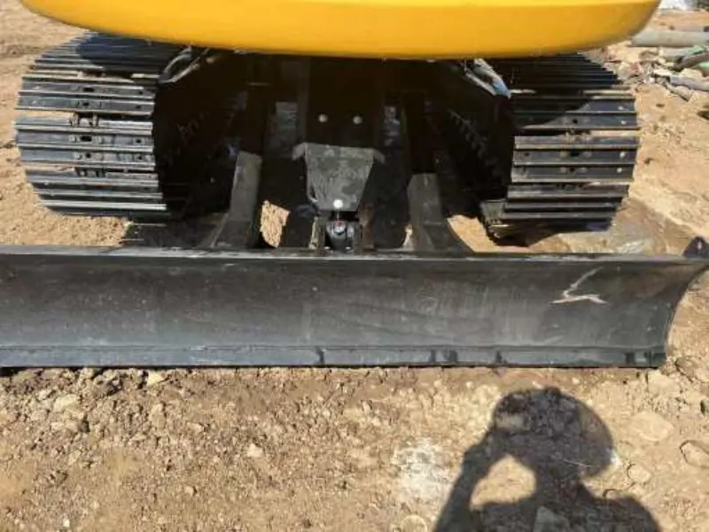 15_Used-Excavator-Caterpillar-307E210