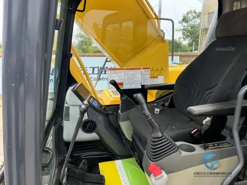 15_Used-Excavator-Komatsu-PC240-8-9
