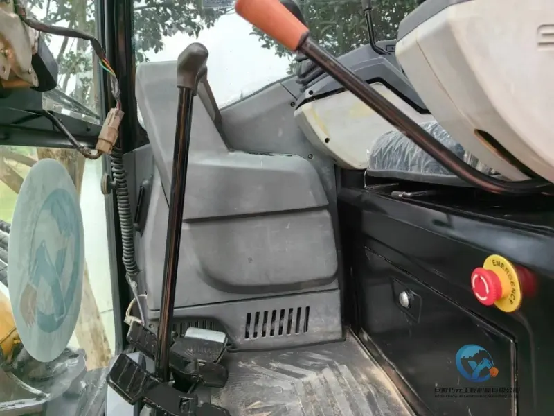 15_Used-Excavator-Sany-35U-10