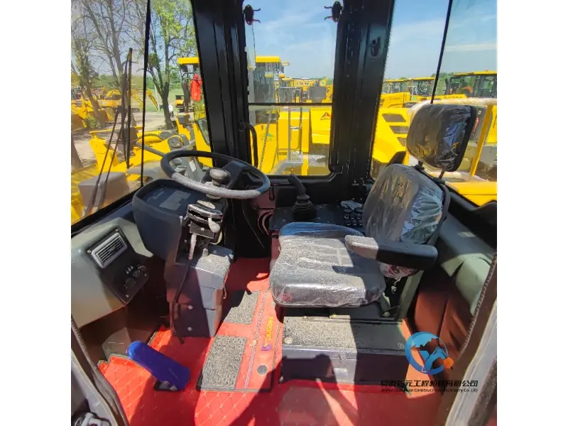 15_Used-Loader-LiuGong-CLG8564