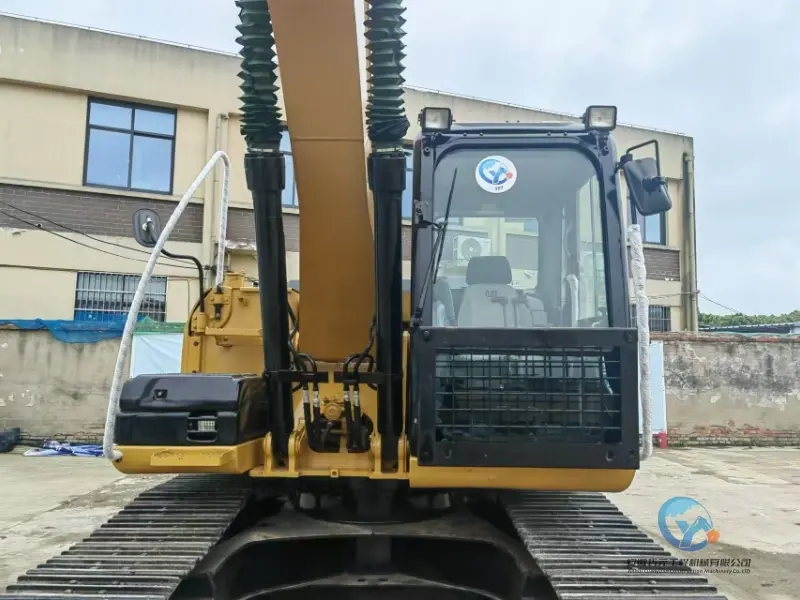 16_Used-Excavator-Caterpillar-315D2GC-6