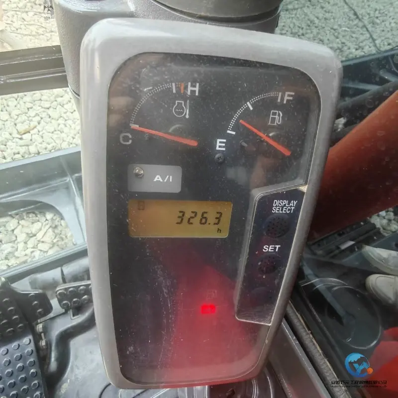 16_Used-Excavator-Hitachi-ZX60-111