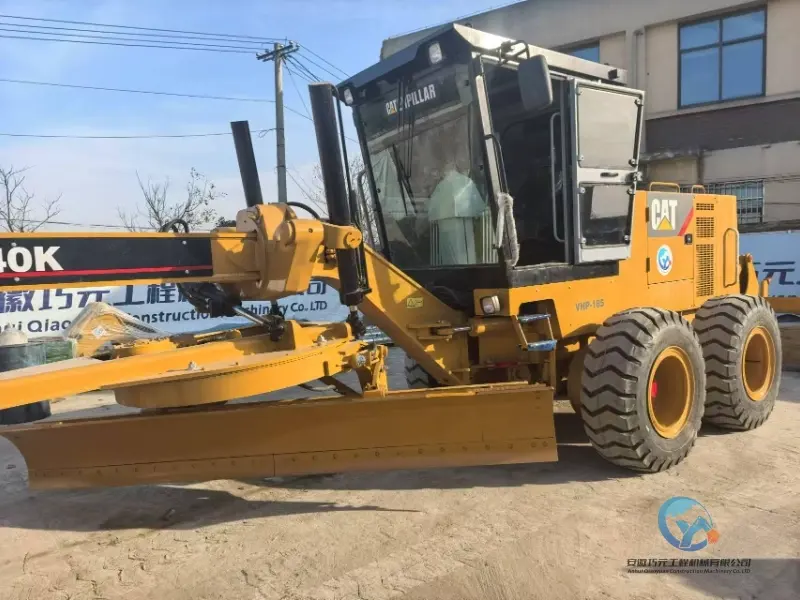 16_Used-Grader-Caterpillar-140K-12