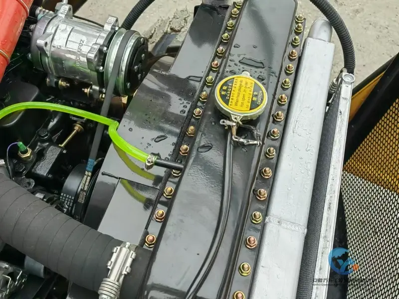 16_Used-Loader-Caterpillar-420F-11