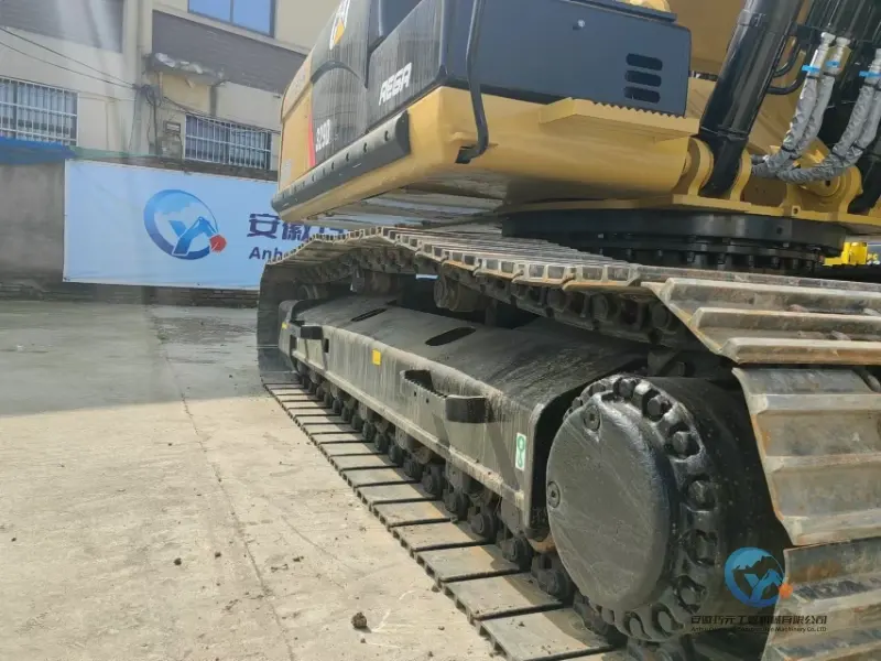 17_Used-Excavator-Caterpillar-329D2L-15