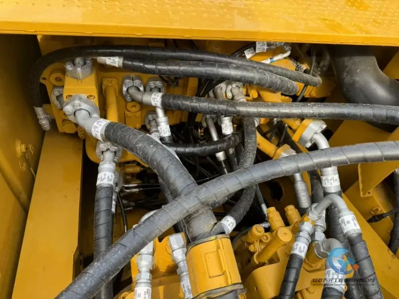 17_Used-Excavator-Caterpillar-349D-14