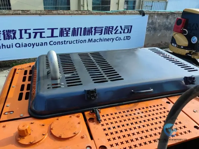 17_Used-Excavator-Doosan-DX225LCA-13