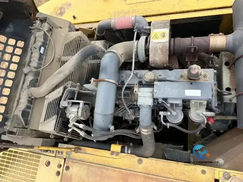 17_Used-Excavator-Komatsu-PC300-711