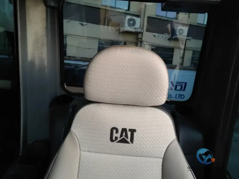 18_2022-Used-Excavator-Caterpillar-320D2L-10
